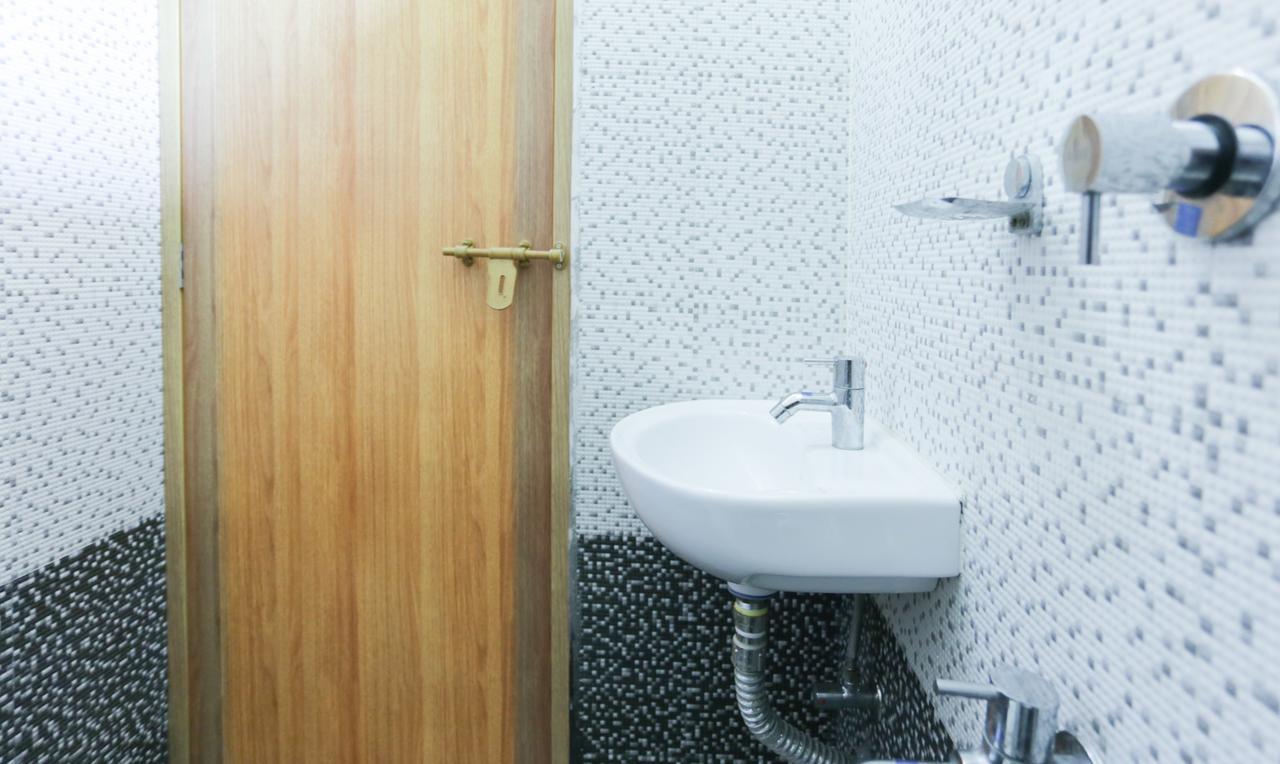 Heaven Gardens Hotel Kochi Екстериор снимка