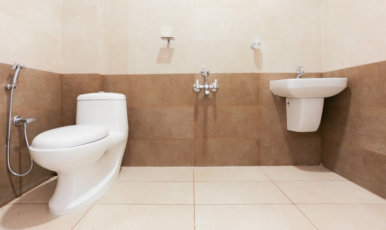 Heaven Gardens Hotel Kochi Екстериор снимка