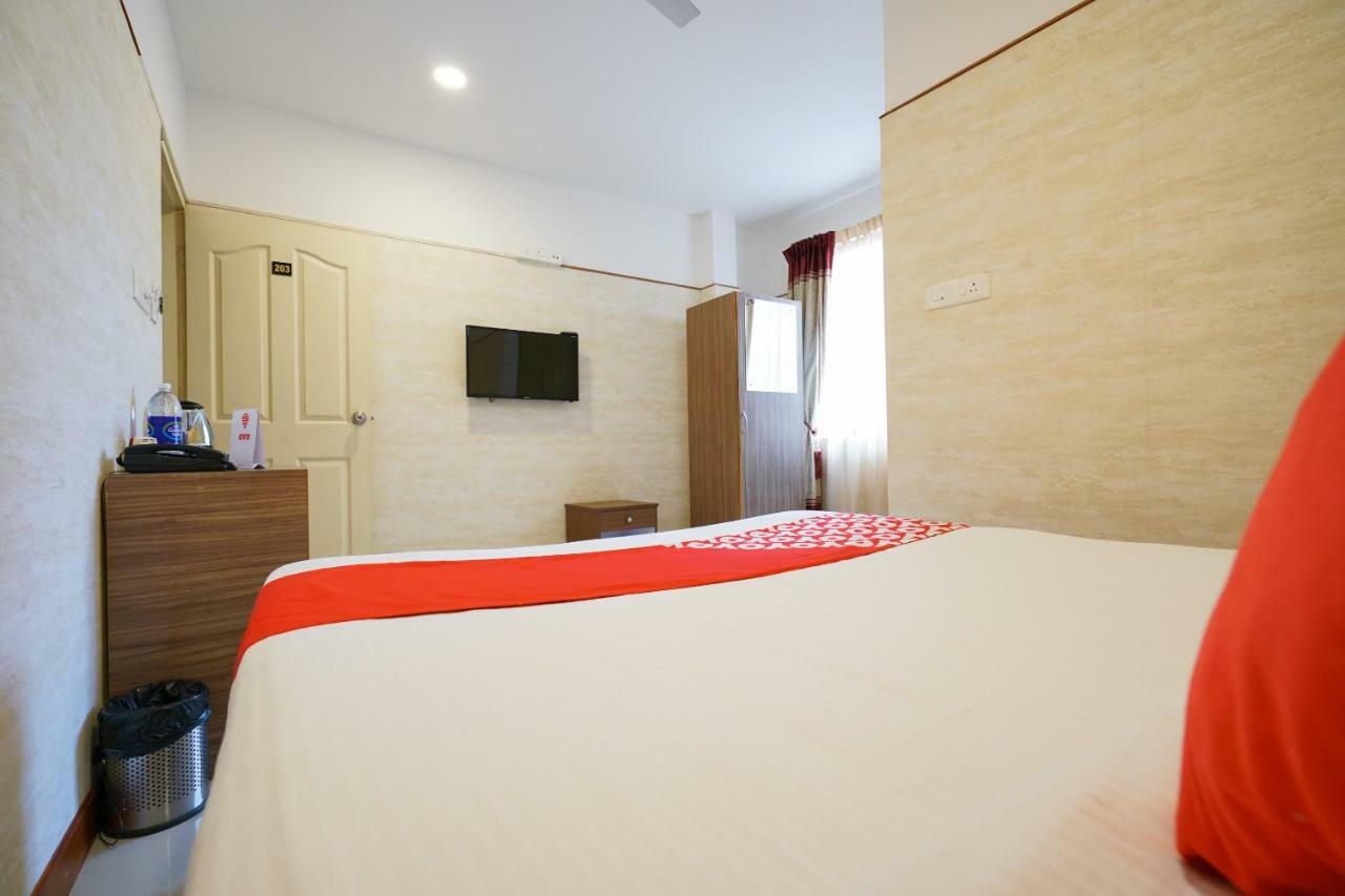 Heaven Gardens Hotel Kochi Екстериор снимка