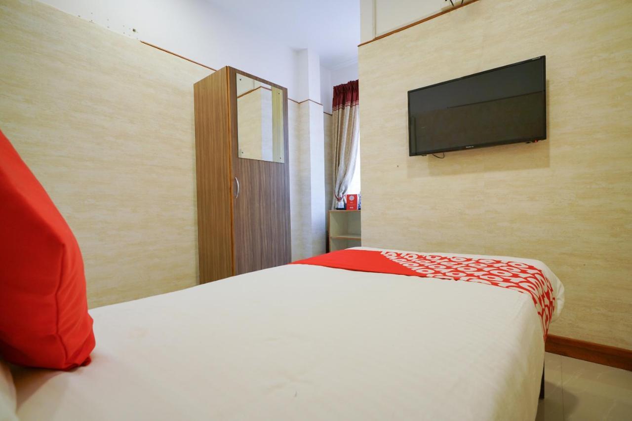 Heaven Gardens Hotel Kochi Екстериор снимка